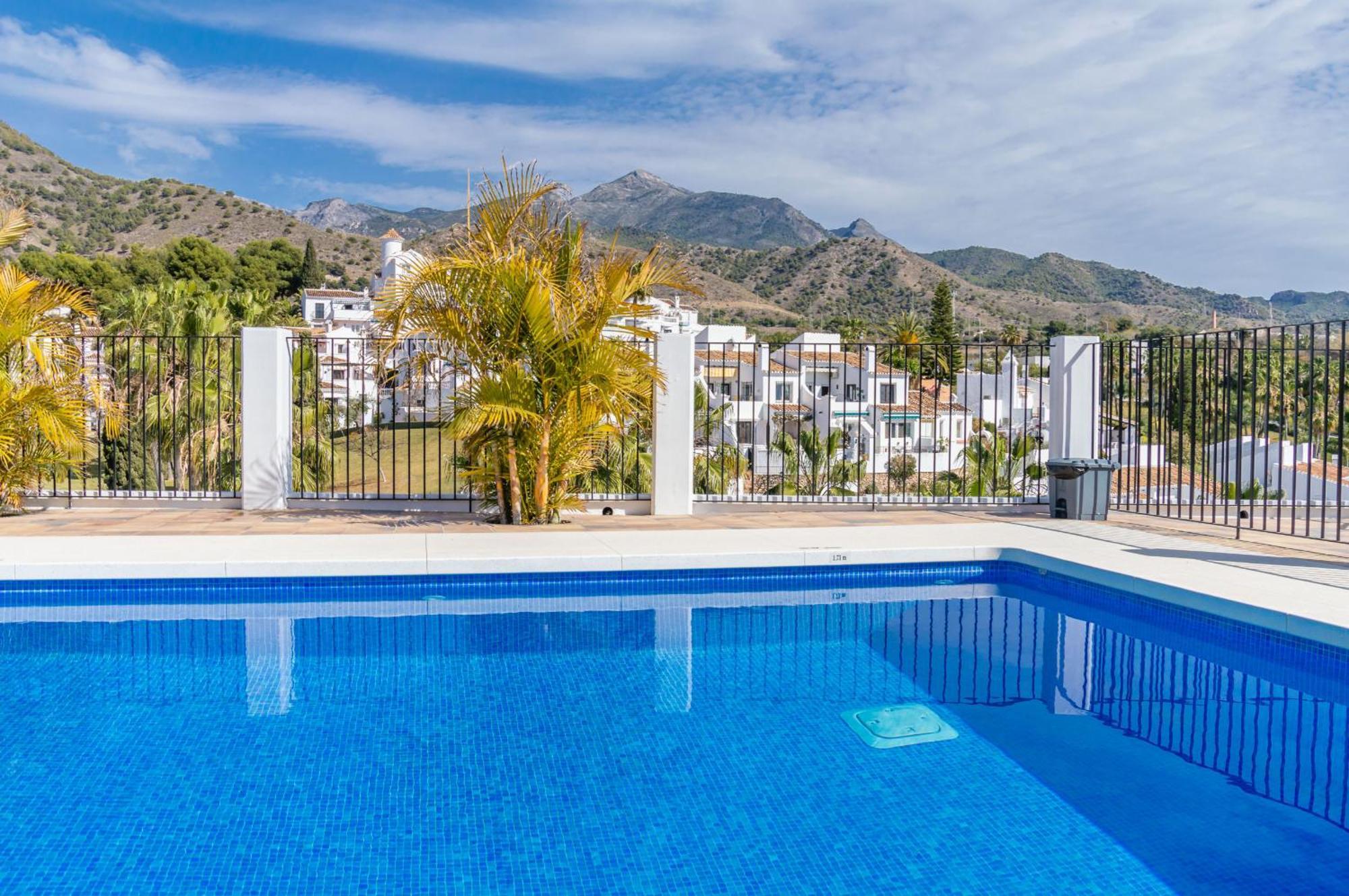 Palmas 20c - Oasis Lägenhet Nerja